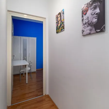 Fovam In Hear Of The * Budapešť
